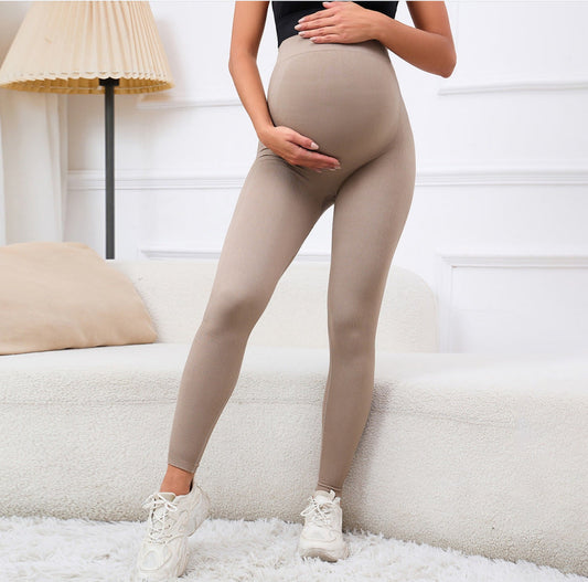 Best Maternity Leggings & Athleisure for Comfort During Pregnancy